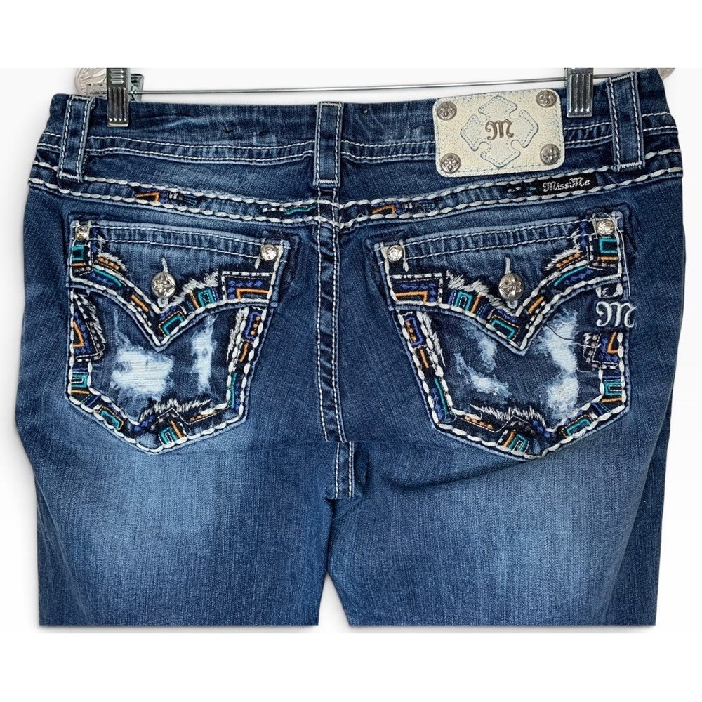 Miss Me Mid Rise Easy Bootcut Jeans Size 32 Embroidered Embellished Y2K 90s